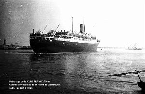COLO JEUNE FRANCE 1955 depart d' Oran (2)